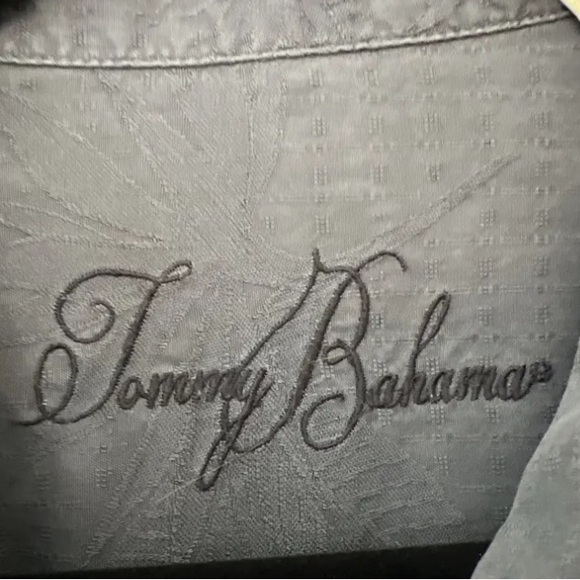 TOMMY BAHAMA Mens XL Silk Button Up Shirt Gray w/ Tropical Plants Short Sleeves - Picture 3 of 4